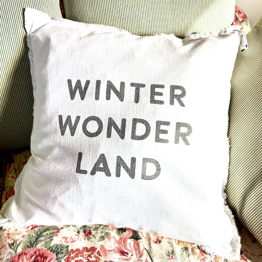NWT BEST Ever! WINTER WONDER LAND Euro Pillow & Case - Picture 6 of 9